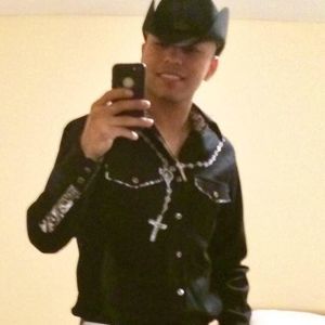 Meet your Posher, Hernandez